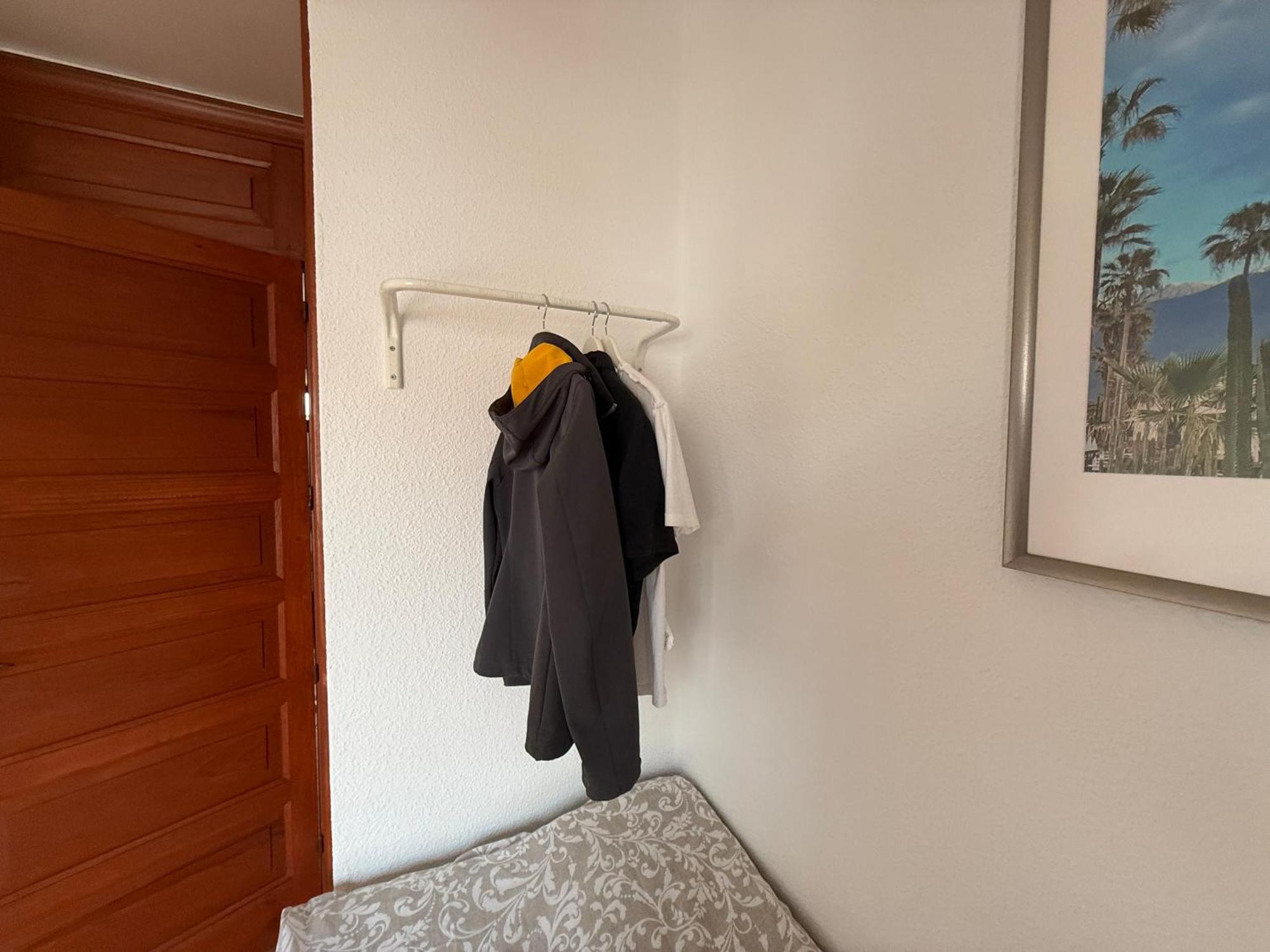 Sunny 2-Bedroom Apartment In Parque Santiago II Плая де лас Америкас Екстериор снимка